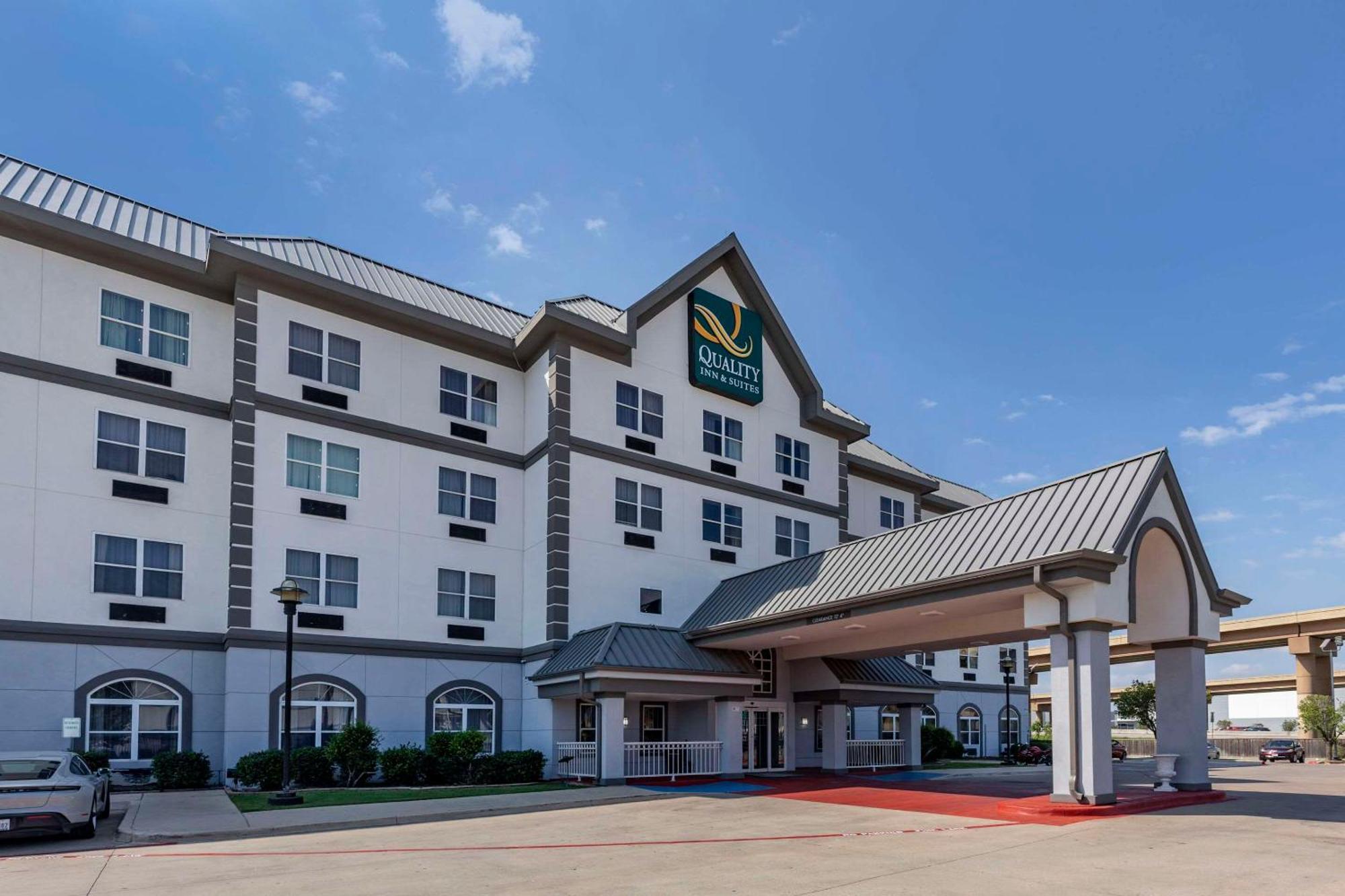 Quality Inn & Suites I-35 E-Walnut Hill Dallas Exteriör bild